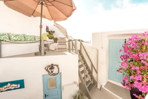 Studio Apartment at Pyrgos Santorini 14