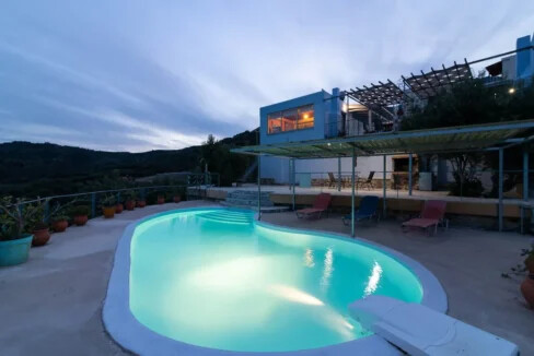 Villa for Sale in South Crete, Homes for Sale in Crete 1