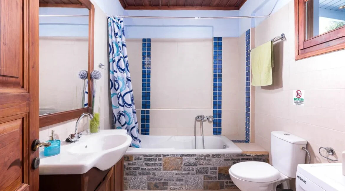 Villa for Sale in South Crete, Homes for Sale in Crete 11