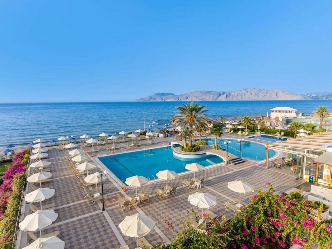 Seafront Hotel for Sale at Chania with 215 Rooms