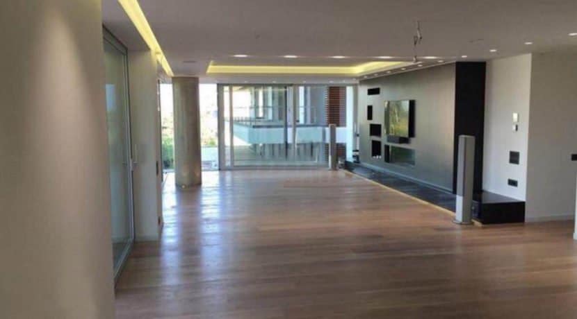 4 bedroom luxury penthouse for sale in Glyfada. Glyfada luxury house, Glyfada Athens for sale. Luxury Apartments in Greece