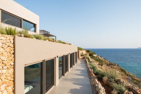 Amazing Seafront Villa in Crete. Property for sale in Crete Chania, property for sale in Greece beachfront 3