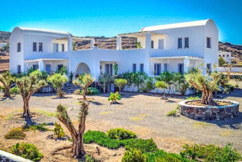 Big Villa by the sea at Baxedes Santorini, Villas for Sale Santorini Island