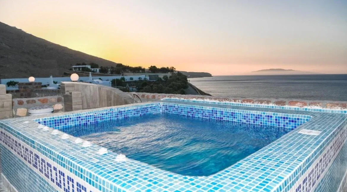 Hotel for sale in Santorini 6