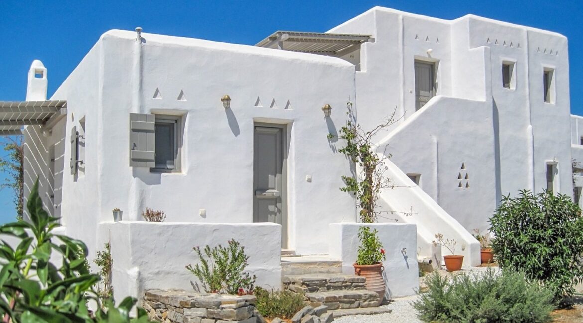 Houses and 3 Studios in Santa Maria, Paros, by the sea 19