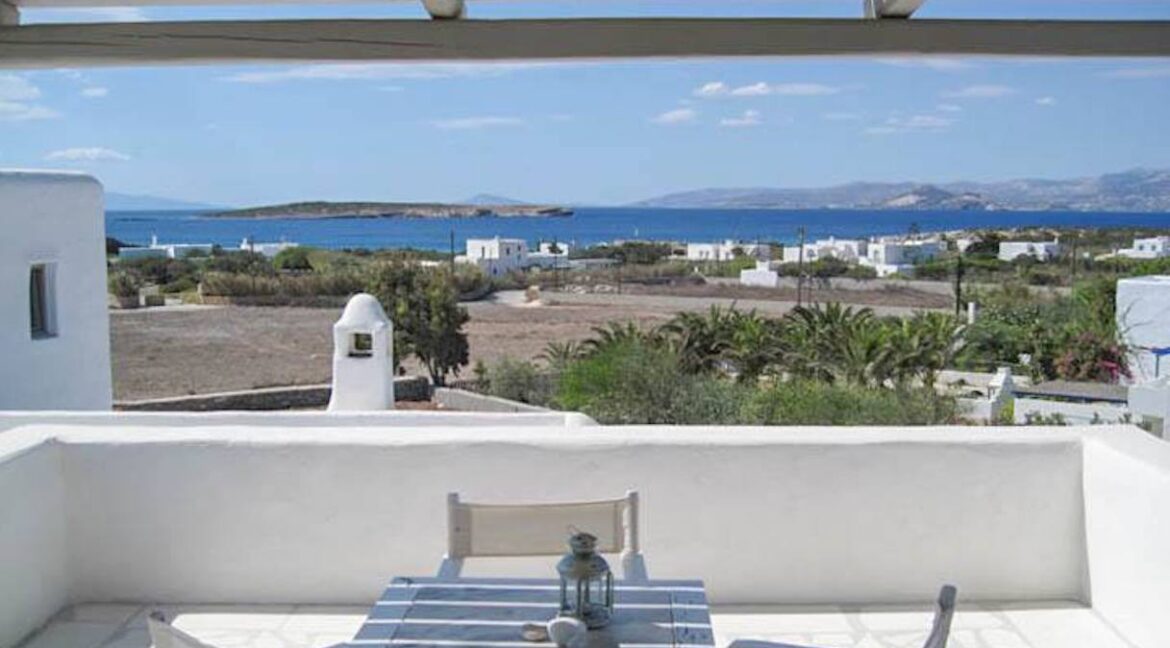 Houses and 3 Studios in Santa Maria, Paros, by the sea 3