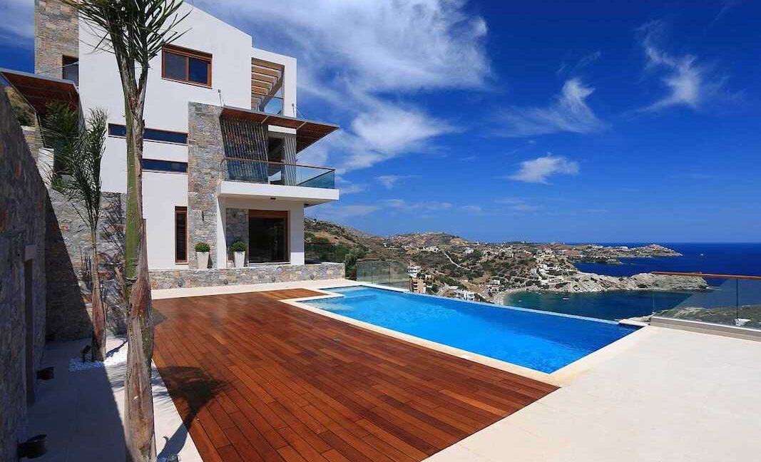 Luxury Pool Villa with sea view for Sale in Crete 17