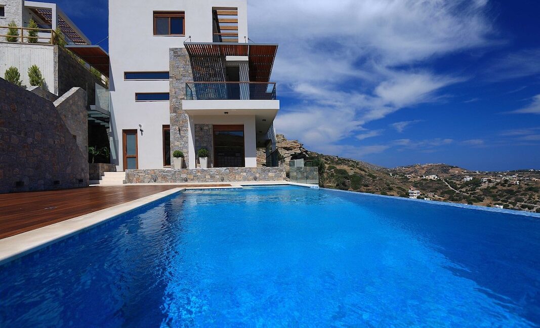 Luxury Pool Villa with sea view for Sale in Crete 18