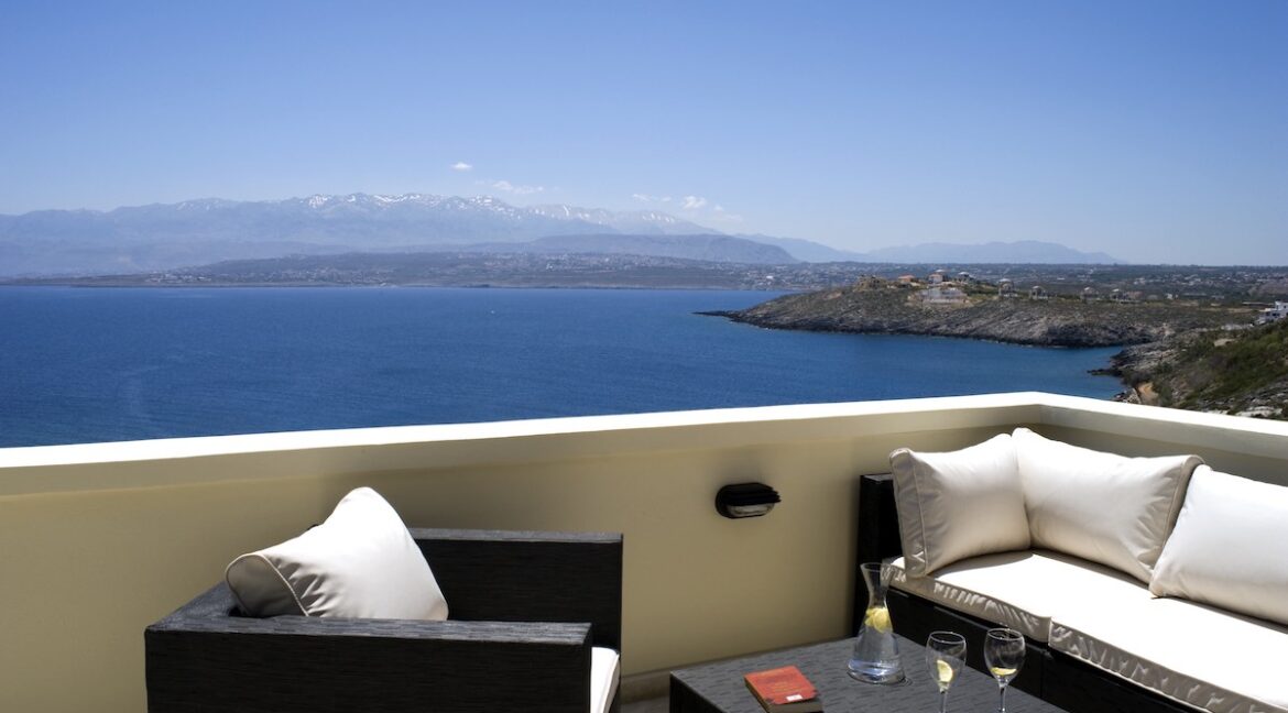 Luxury Villa by the Sea Chania Crete 7