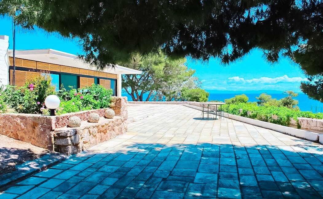 Luxury Villas Greece for sale, Property for sale in Greece beachfront, Greece property for sale by the beach 11