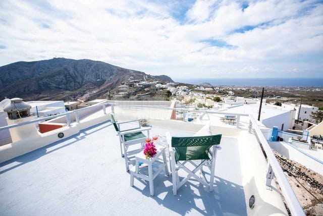 Santorini Houe for Sale Pyrgos