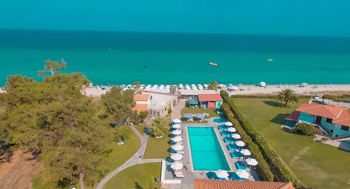 Seafront Hotel at Halkidiki for sale