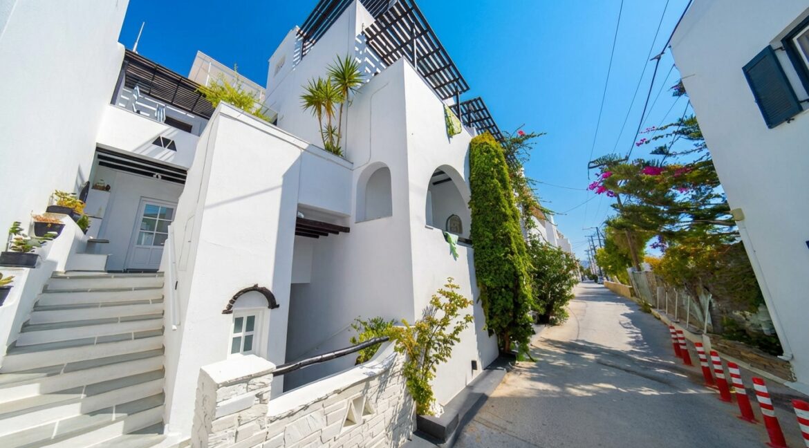 Seaside Hotel in Naxos for sale Greece