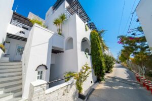 Seaside Hotel in Naxos for sale Greece