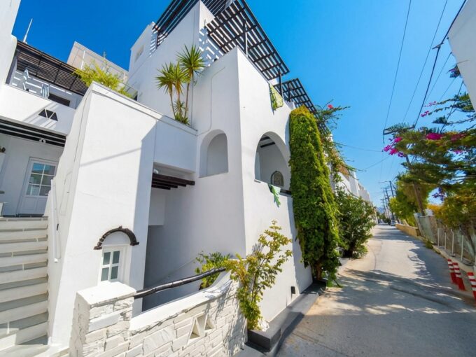 Seaside Hotel in Naxos for sale Greece