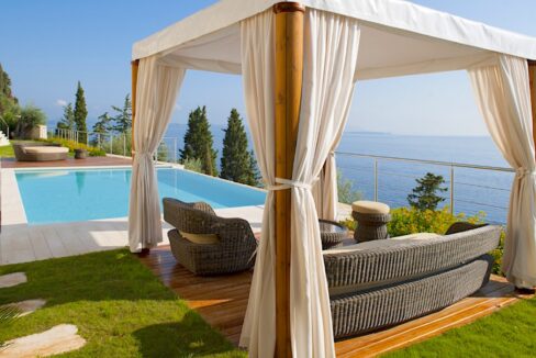 Super Luxury Villa in Corfu, Seafront Luxury Villa in Corfu 11