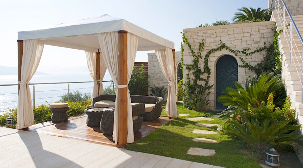 Super Luxury Villa in Corfu, Seafront Luxury Villa in Corfu 13