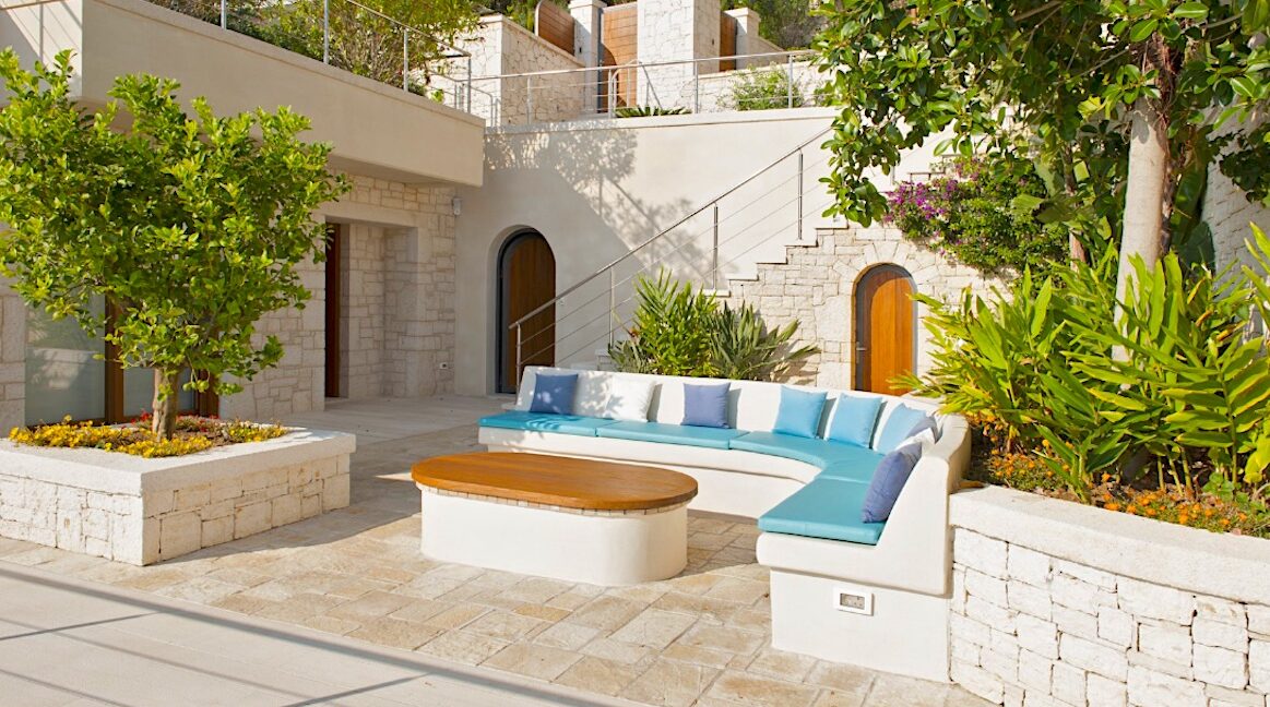 Super Luxury Villa in Corfu, Seafront Luxury Villa in Corfu 9