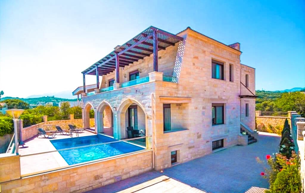 Crete Property, Property in CRETE FOR SALE Crete Real Estate