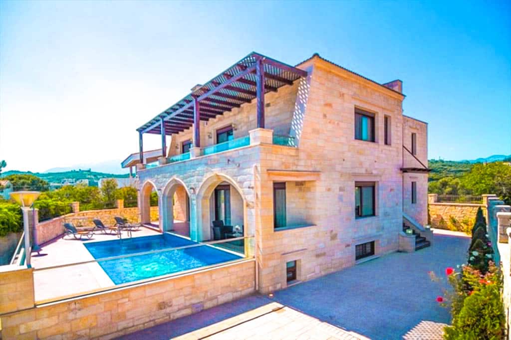 4 bedroom  villa for sale Greece Crete, by the sea, Near Chania, Home for sale in Greece