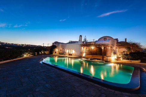 Villa for sale Santorini, Karterados 30