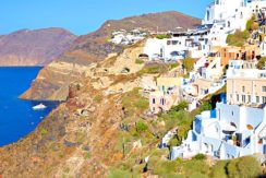 5 Cave suites property at Caldera of Oia Santorini 2