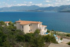 7 bedroom luxury Villa for sale in Theologos, one hour outside Athens .jpg 17