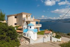 7 bedroom luxury Villa for sale in Theologos, one hour outside Athens .jpg 19