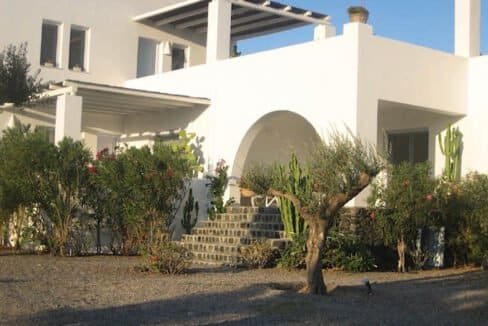 Apartments at Finikia of Oia, Santorini 9