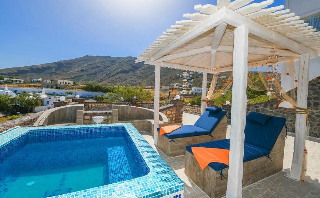 Beachfront Villa Santorini, Property in Santorini by the sea 4