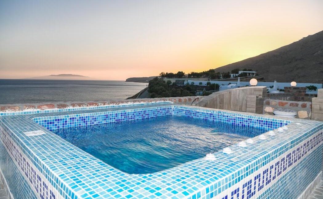 Beachfront Villa Santorini, Property in Santorini by the sea 7