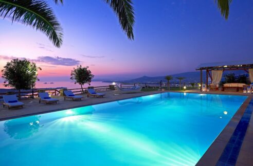 Luxury apartment complex for sale in Paros