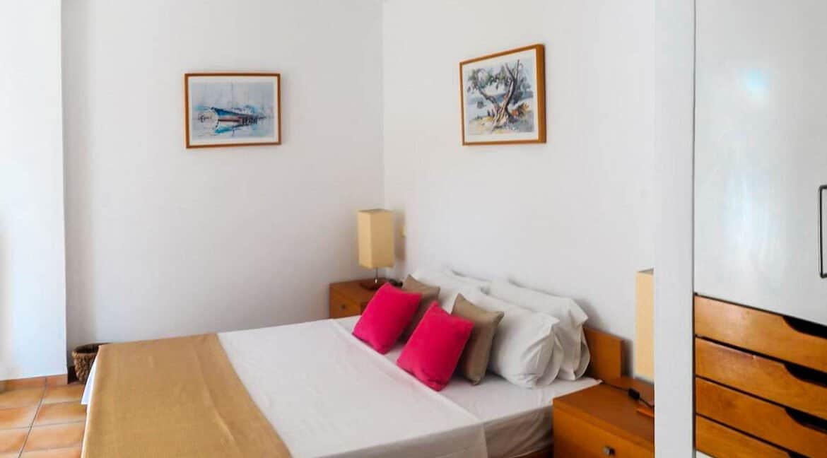 Villa by the sea in Corfu, Barbati, Homes in Corfu 13