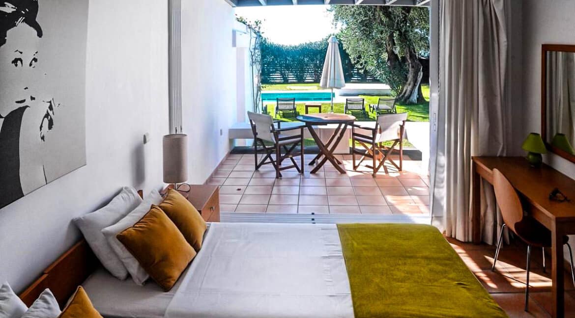 Villa by the sea in Corfu, Barbati, Homes in Corfu 15