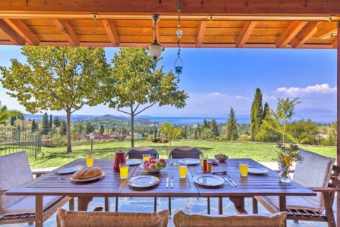 Wooden Luxury villa in Corfu 11