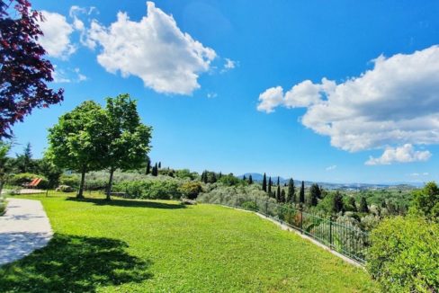 Wooden Luxury villa in Corfu, Real Estate Greece, Property in Greece