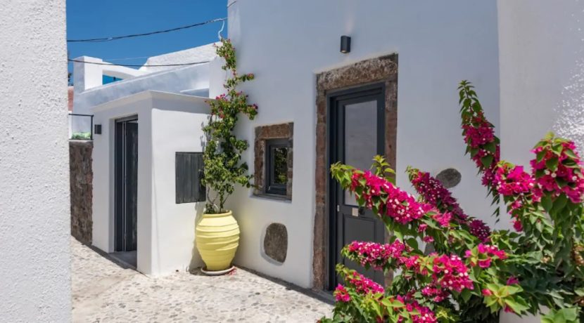 Santorini cave house for sale, traditional cave house Santorini for sale 24