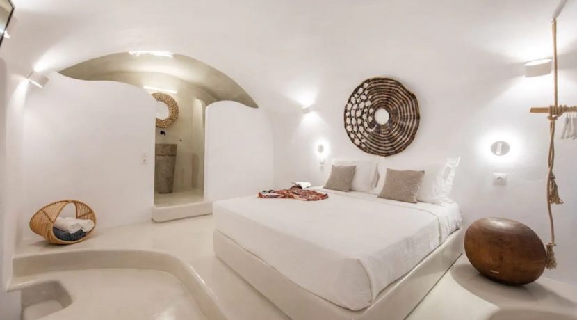 Santorini cave house for sale, traditional cave house Santorini for sale 25