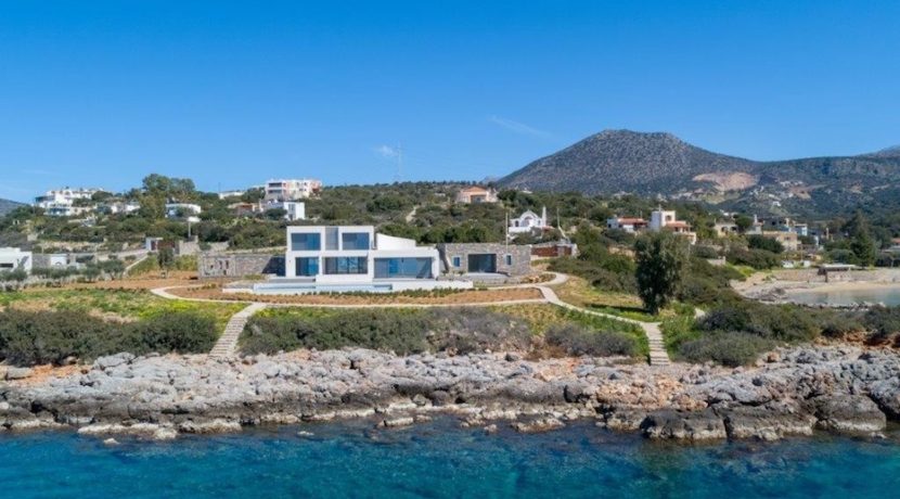 Seafront Luxury Villa 450 m² in Crete, Agios Nikolaos:Amazing location, just in front the amazing sea. Super luxury villas on the sea at Crete 11