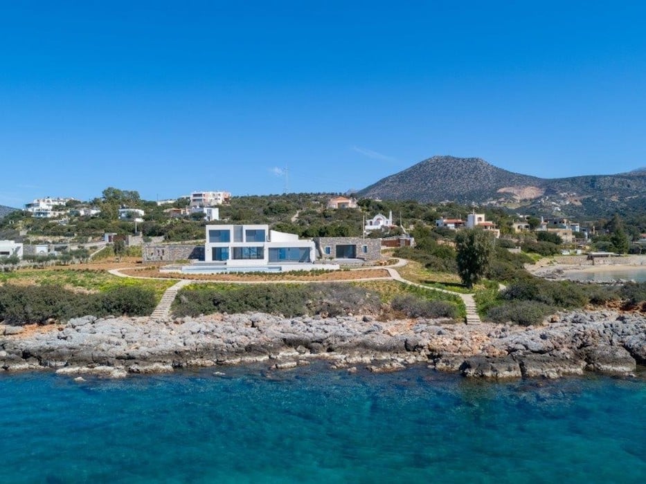 Seafront Luxury Villa in Crete, Agios Nikolaos