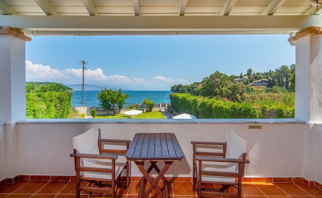 Seafront Villa in Avlaki Corfu 5
