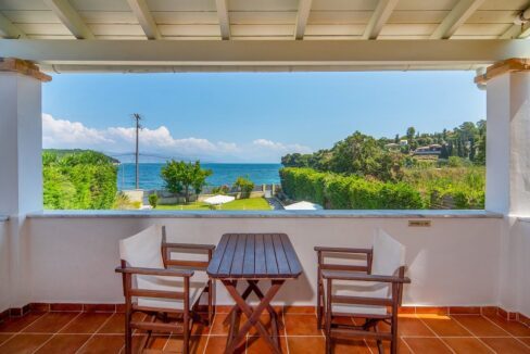 Seafront Villa in Avlaki Corfu 5