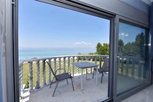 Beachfront Villa at Polychrono, Halkidiki 8