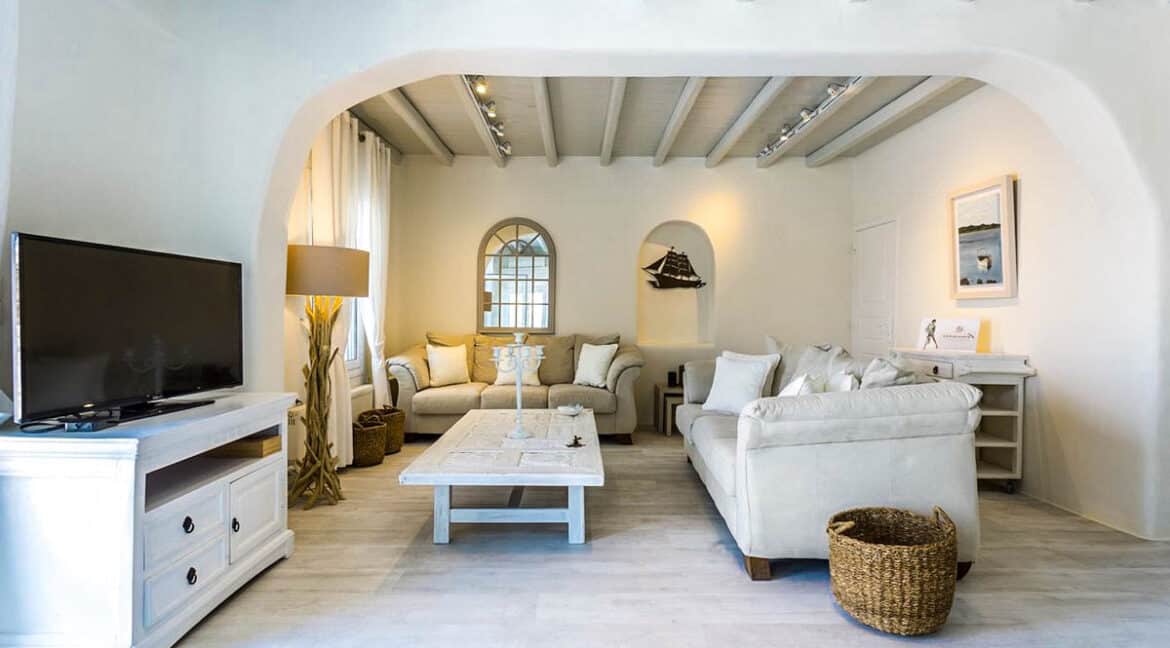Big Luxury Villa in Mykonos 6