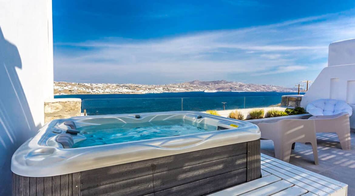 Big Luxury Villa in Mykonos 9