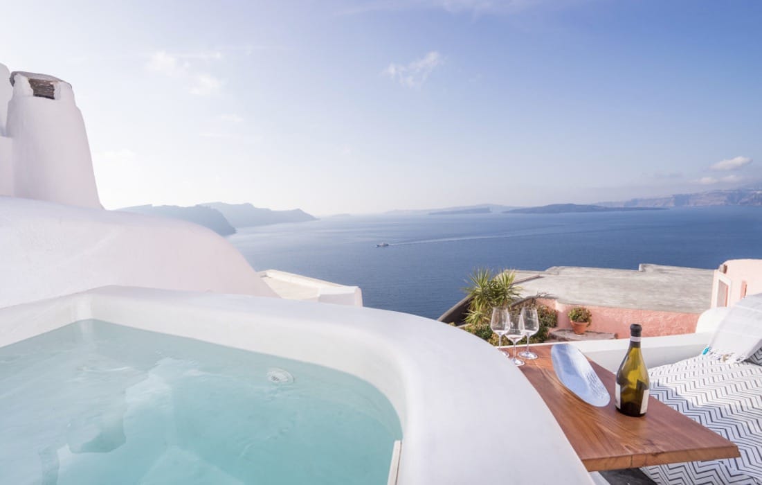 Cave house at Caldera. Oia Santorini FOR SALE EXCLUSIVE