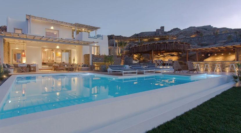 Impressive Villa at Elia Mykonos 1