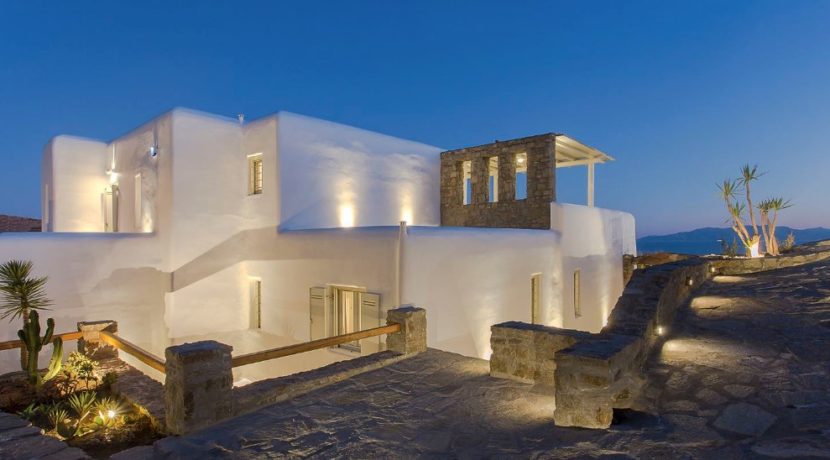 Impressive Villa at Elia Mykonos 48