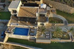 Luxury Seafront Villa for sale in Crete 31
