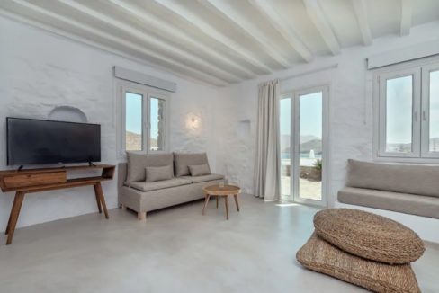 Luxury Seaview, Beachfront Villa Mykonos 32